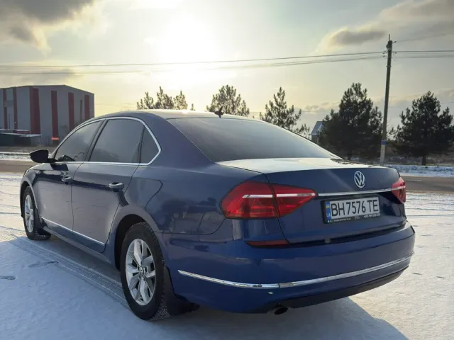 Volkswagen Passat - фото 4