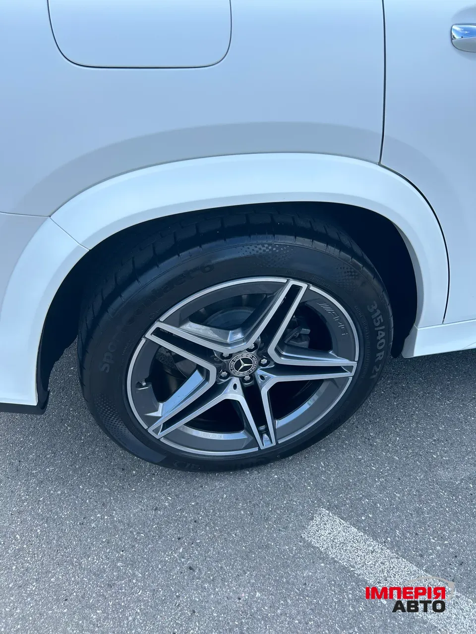 Mercedes-Benz GLS - фото 9