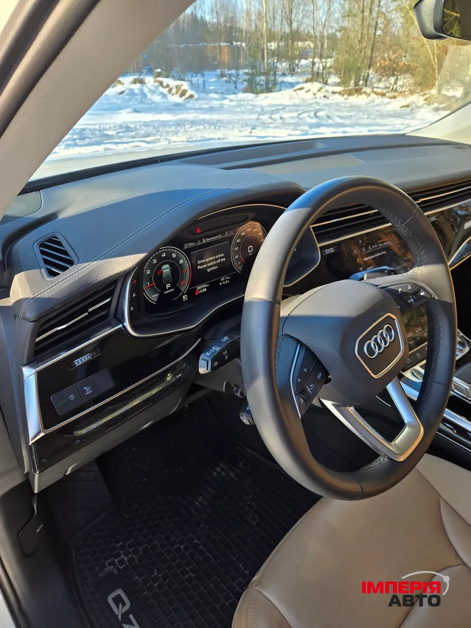 Audi Q7 - фото 24