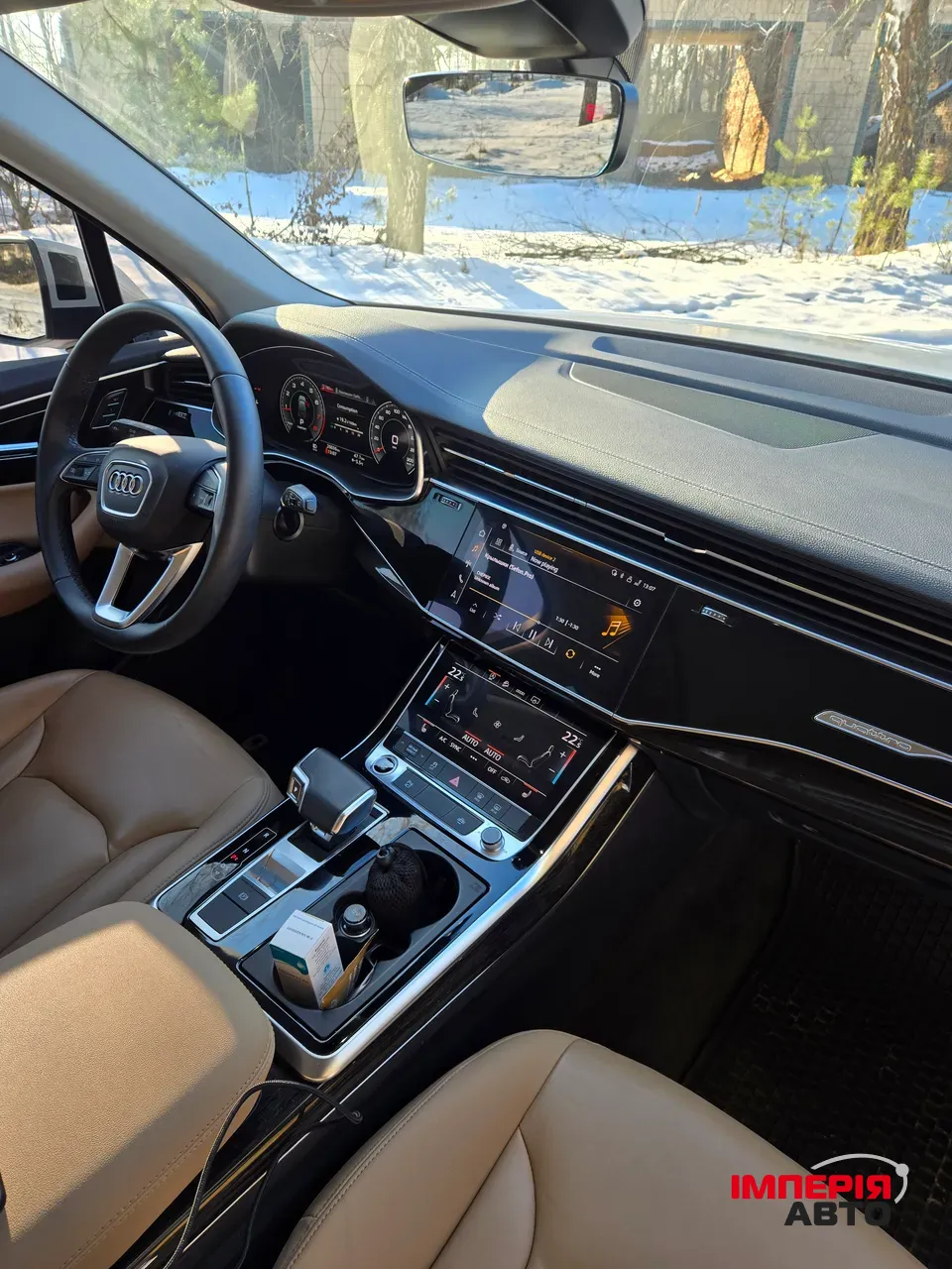 Audi Q7 - фото 25