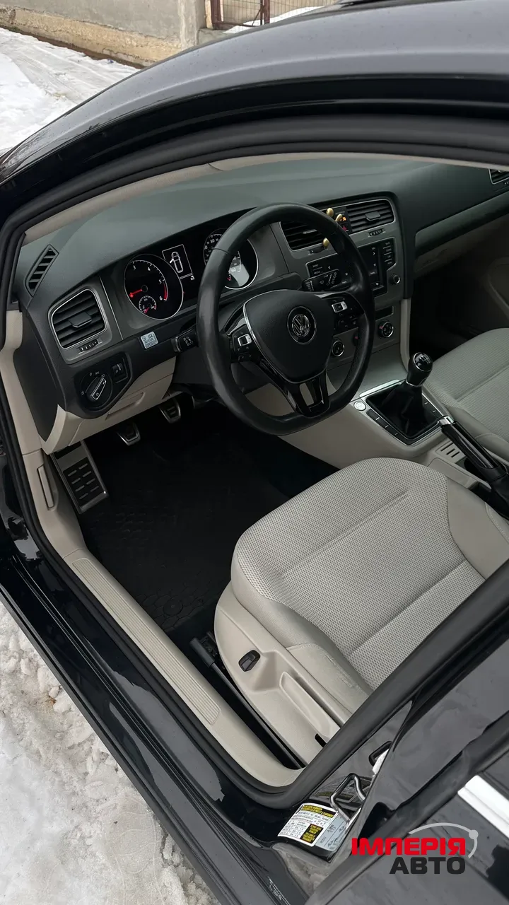 Volkswagen Golf - фото 9