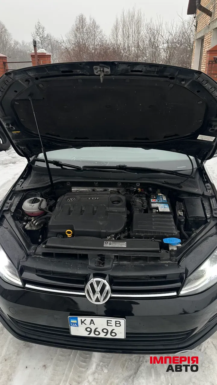 Volkswagen Golf - фото 17