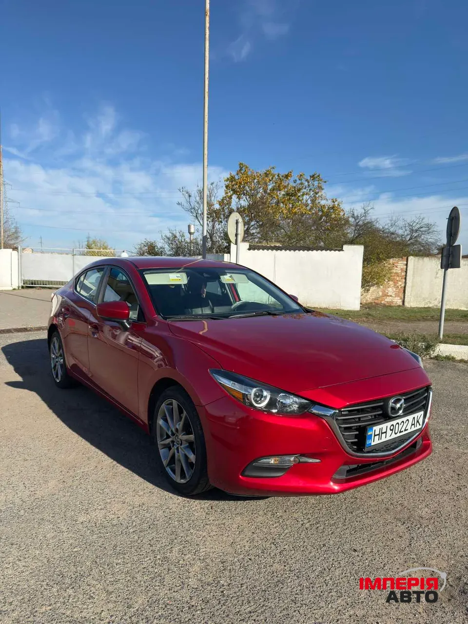 Mazda 3 - фото 4
