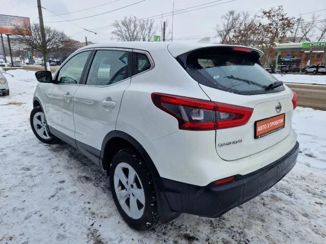 Nissan Qashqai - фото 5