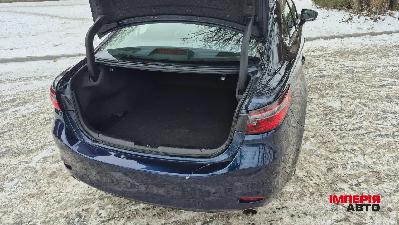 Mazda 6 - фото 10