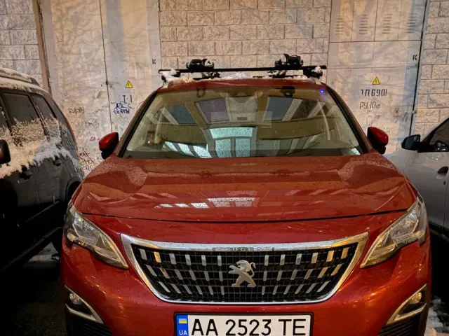 Peugeot 3008 - фото 1
