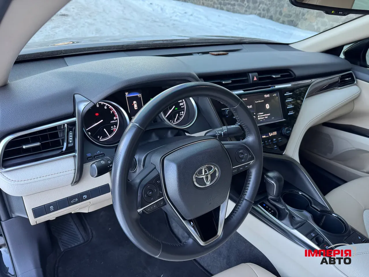 Toyota Camry - фото 15