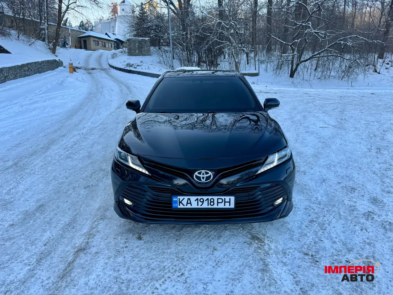 Toyota Camry - фото 9