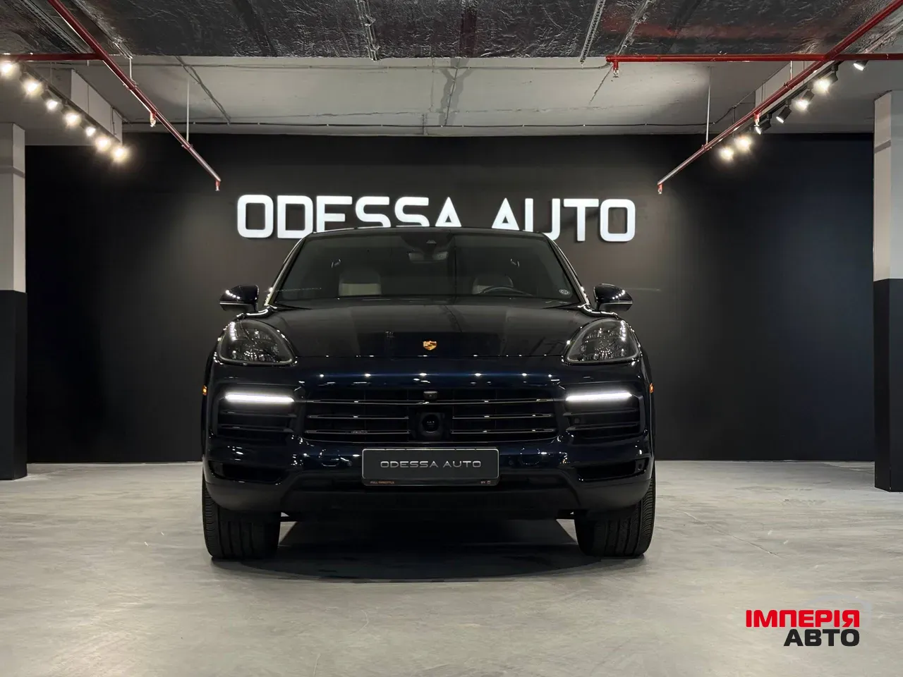 Porsche Cayenne - фото 1