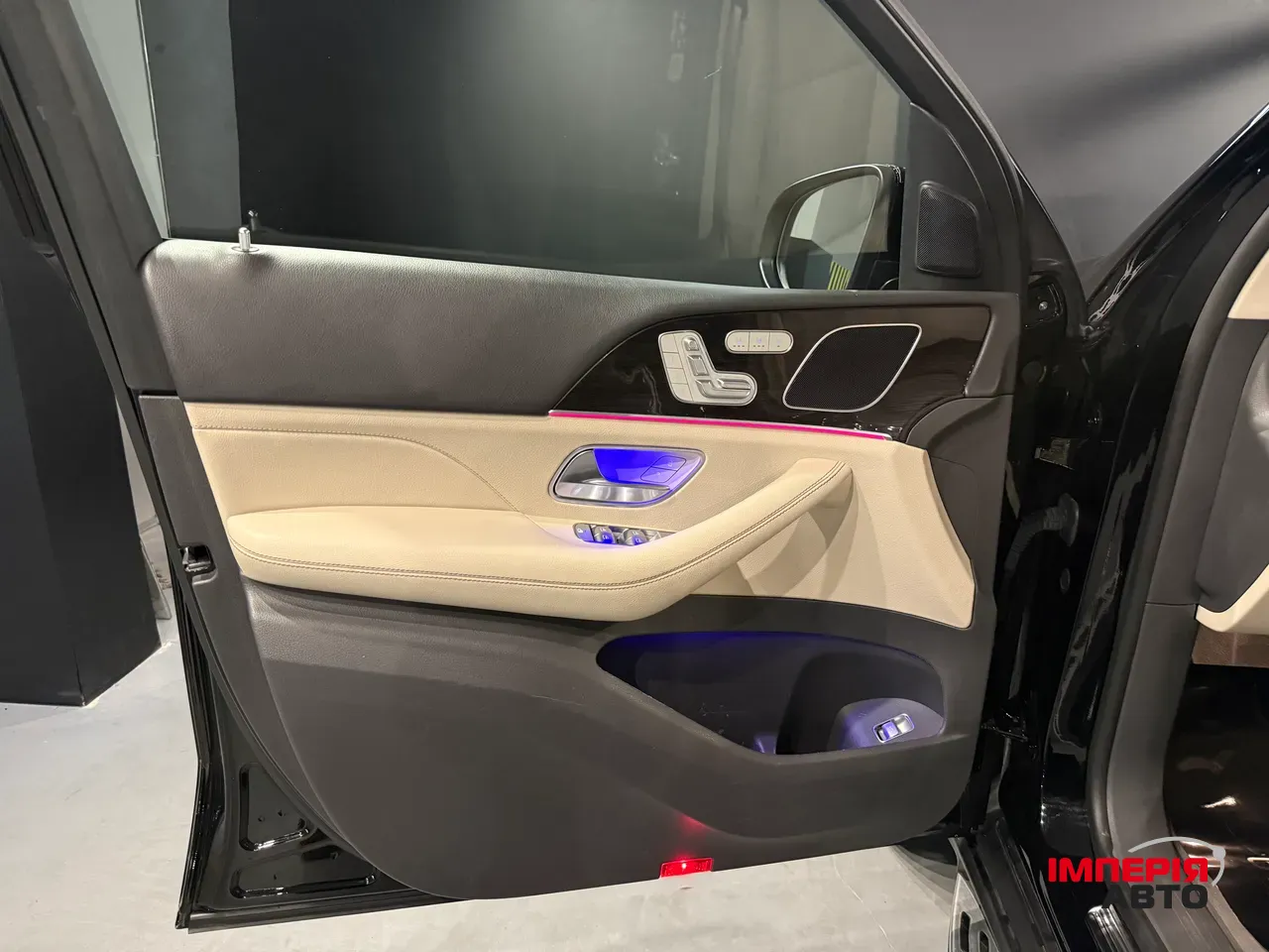 Mercedes-Benz GLE - фото 19