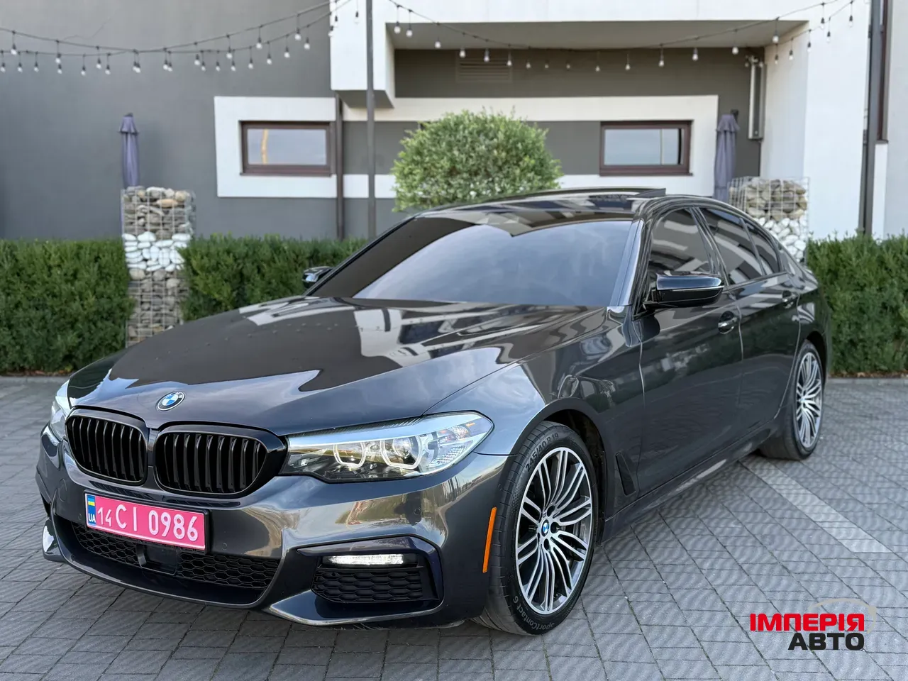 BMW 5 серії - фото 2