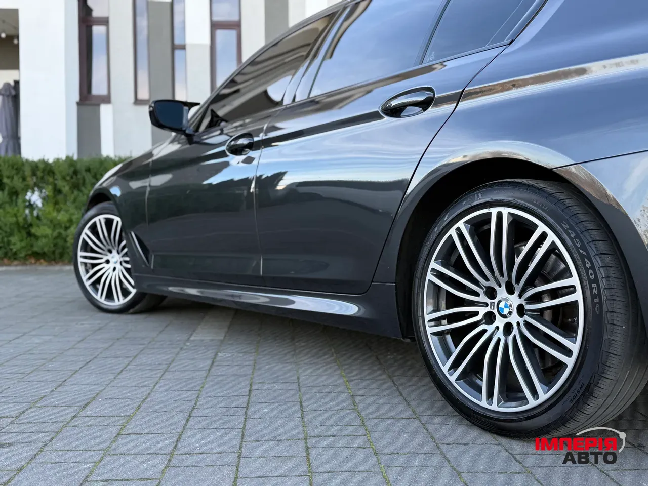 BMW 5 серії - фото 10