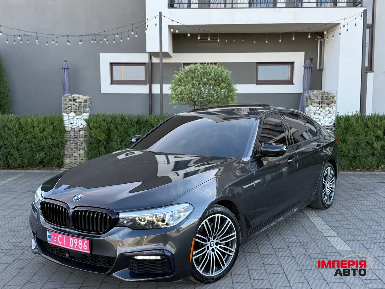 BMW 5 серії - фото 1