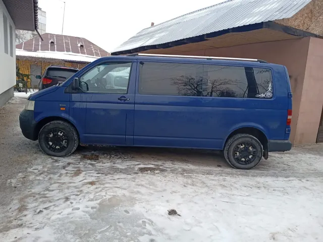 Volkswagen Transporter - фото 2