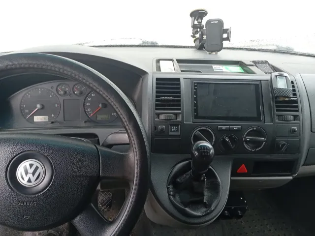 Volkswagen Transporter - фото 3