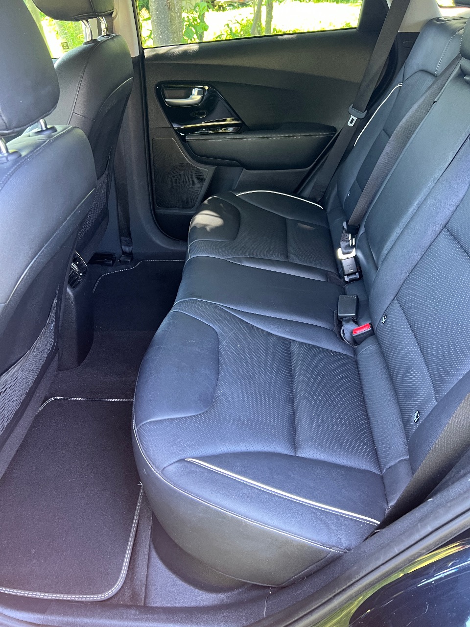 Kia Niro - фото 28