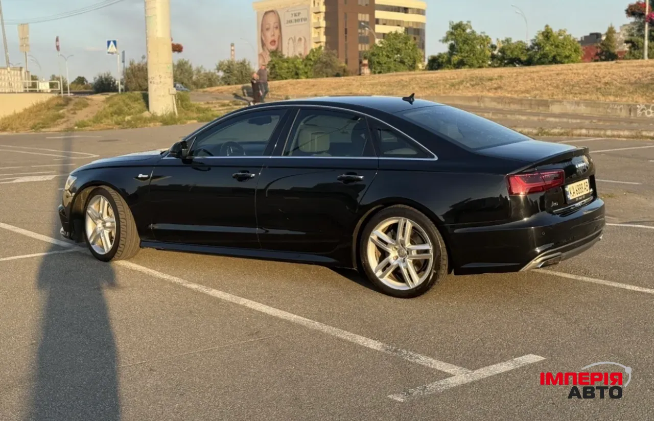 Audi A6 - фото 11