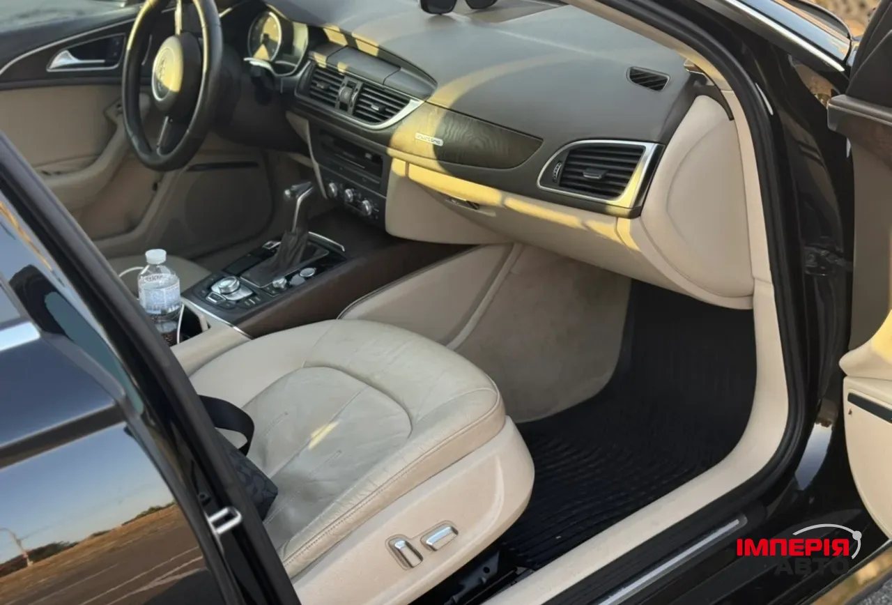Audi A6 - фото 9