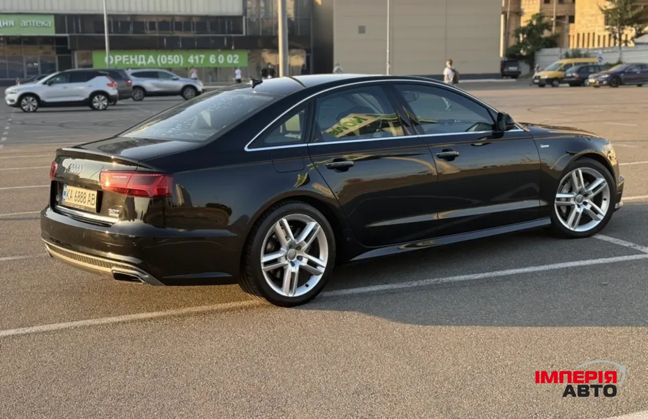 Audi A6 - фото 12