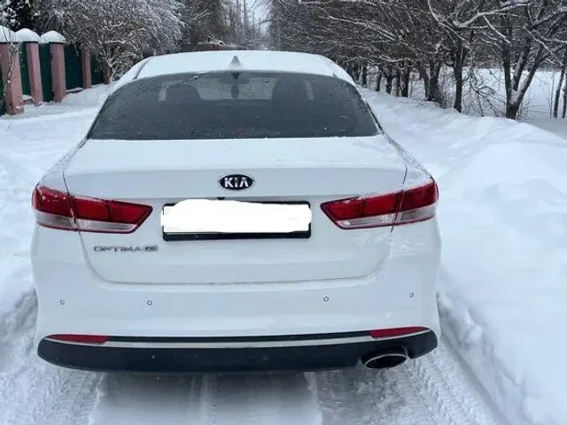 Kia Optima - фото 3