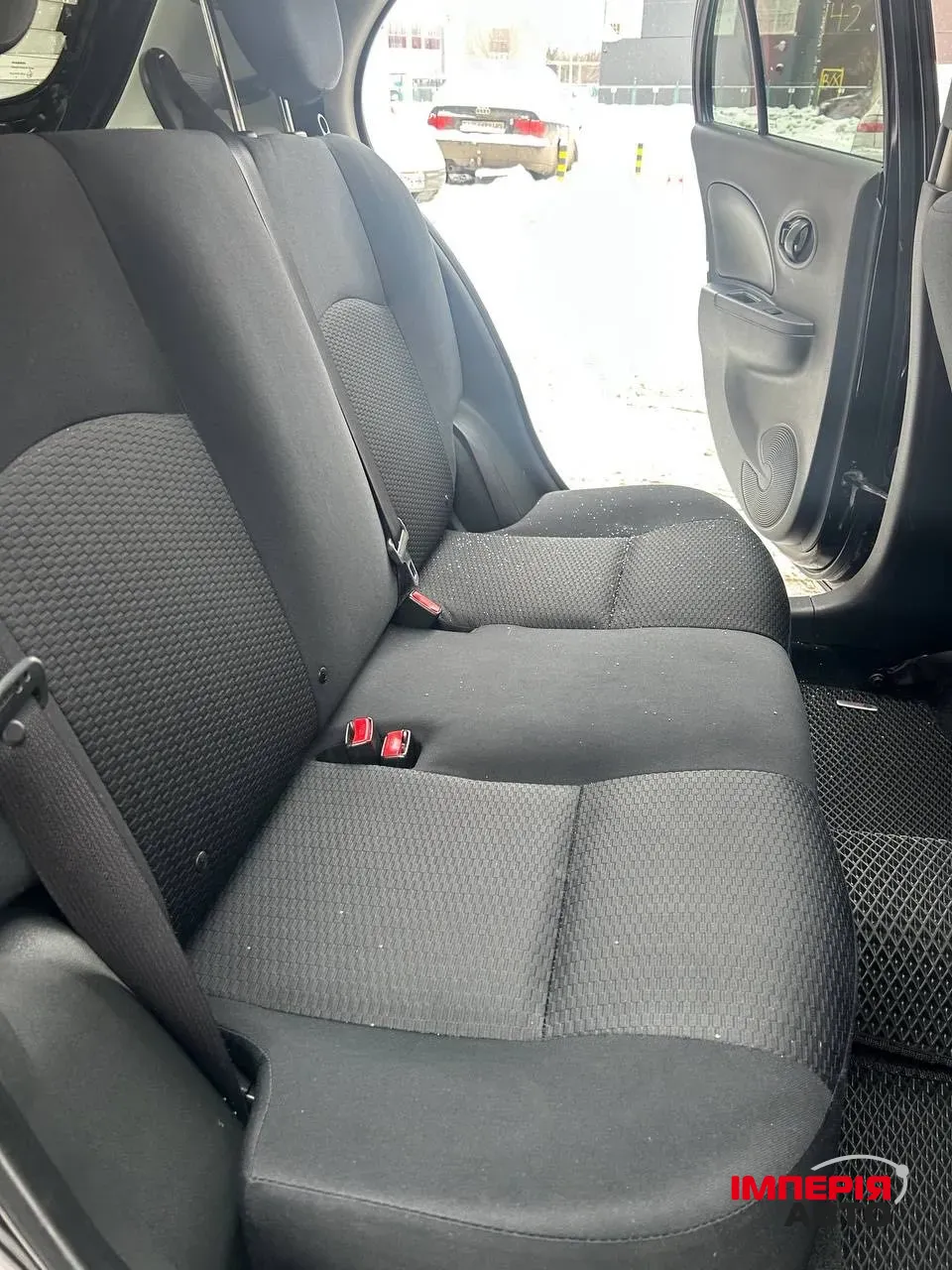 Nissan March - фото 13