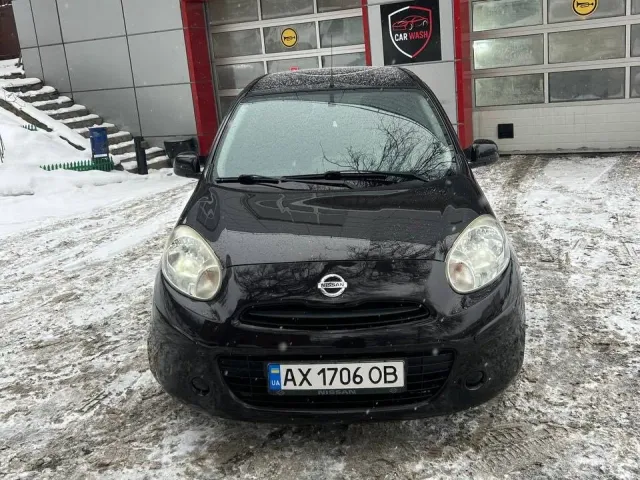 Nissan March - фото 1