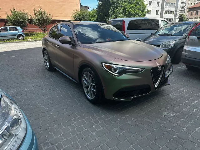 Alfa Romeo Stelvio - фото 2