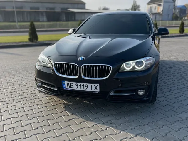 BMW 5 серії - фото 2