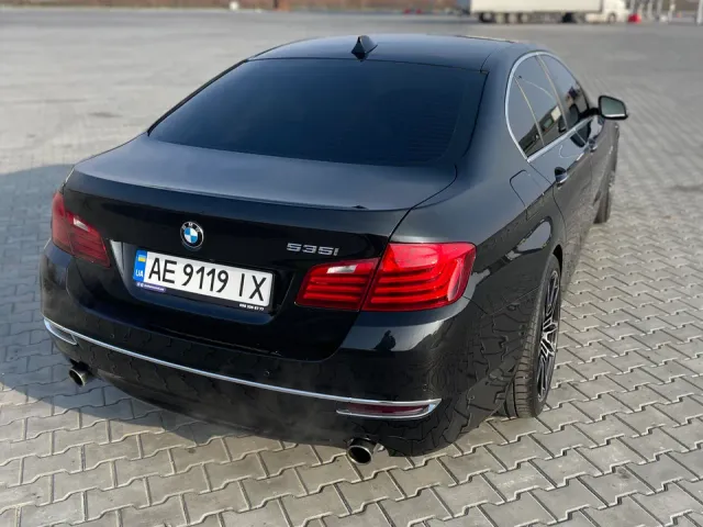 BMW 5 серії - фото 5