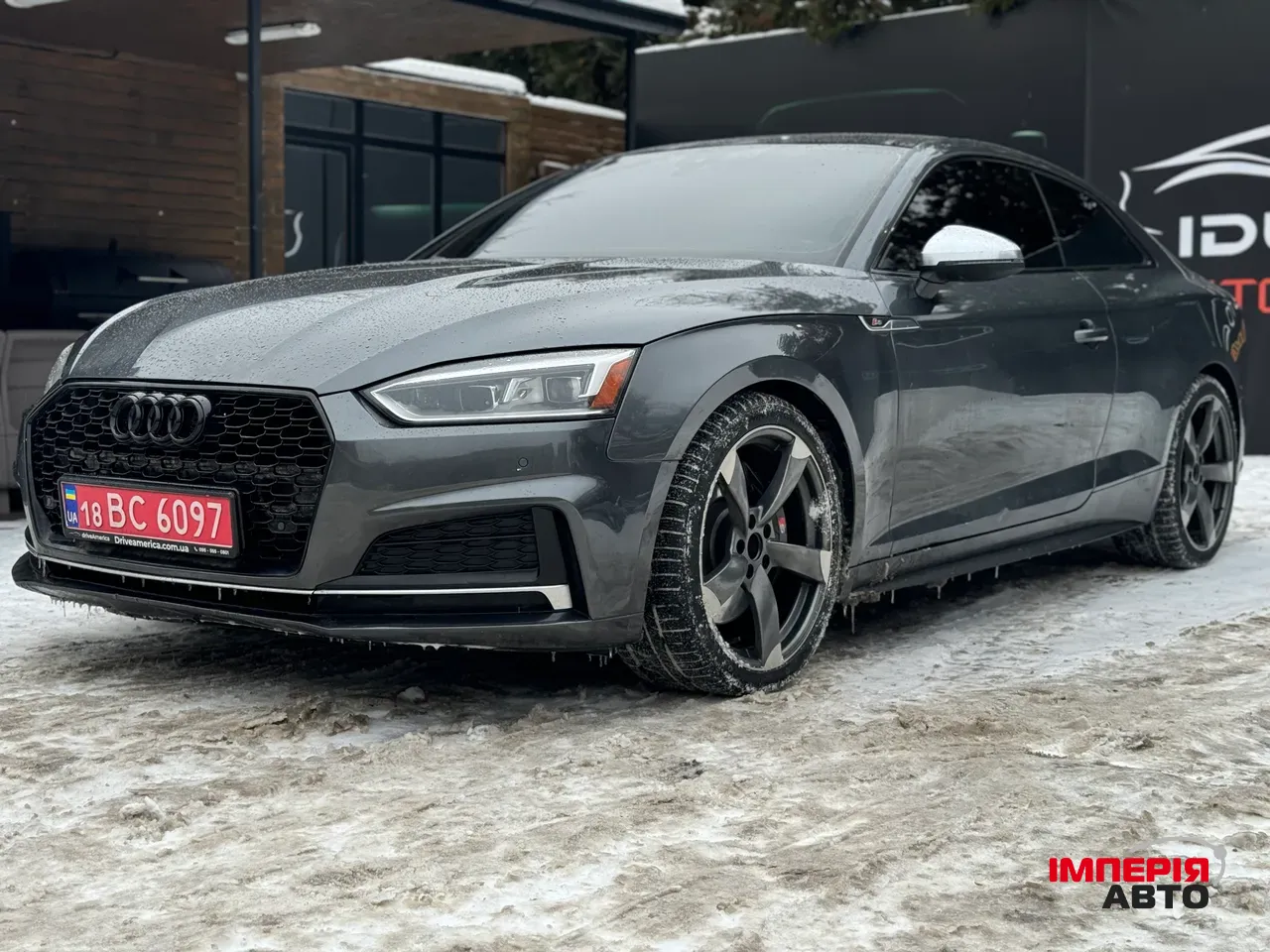 Audi S5 - фото 1