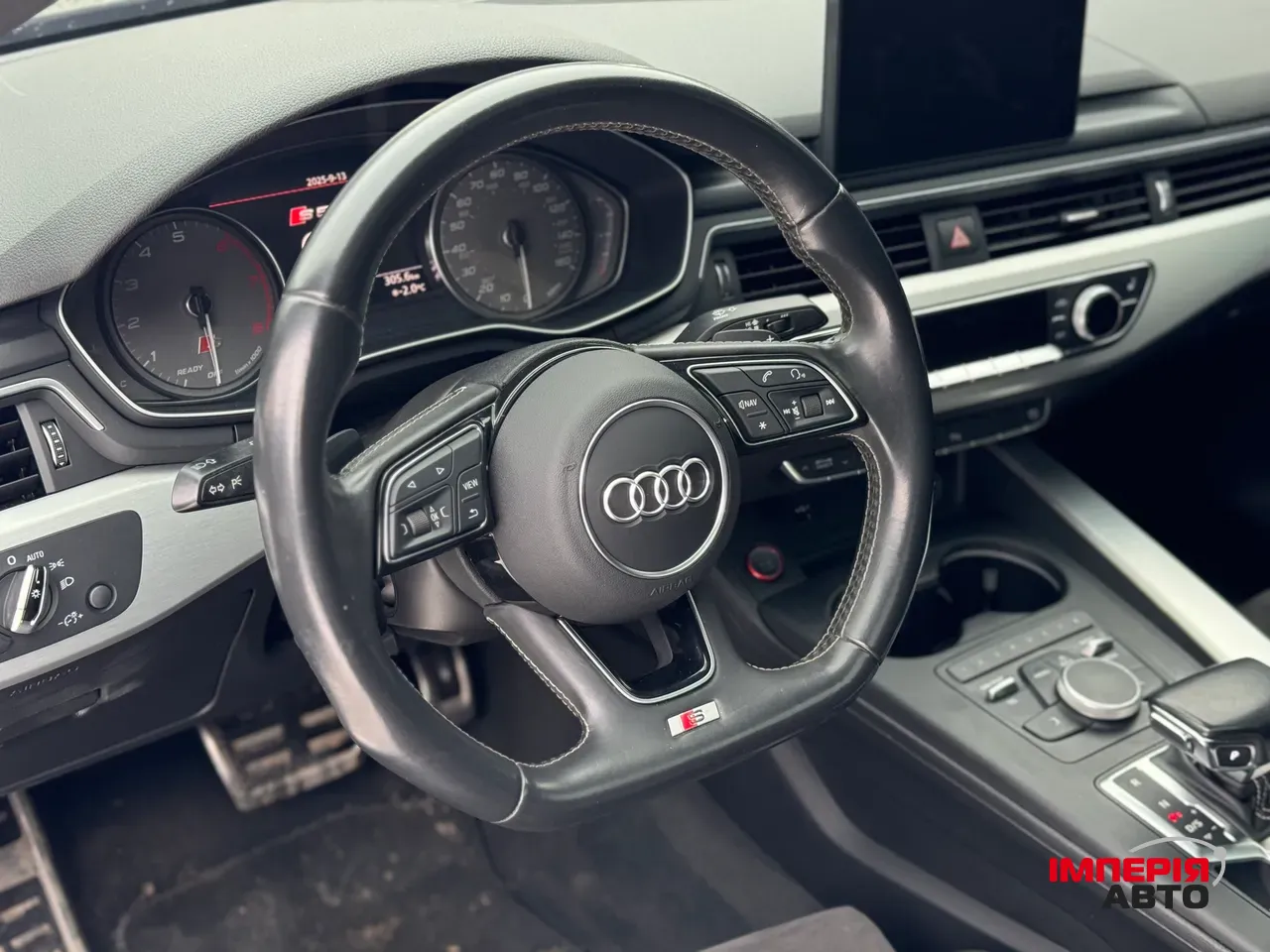 Audi S5 - фото 7