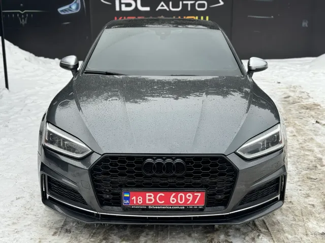 Audi S5 - фото 3