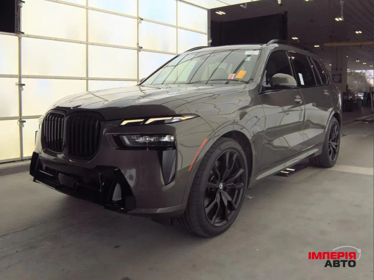 BMW X7 - фото 2