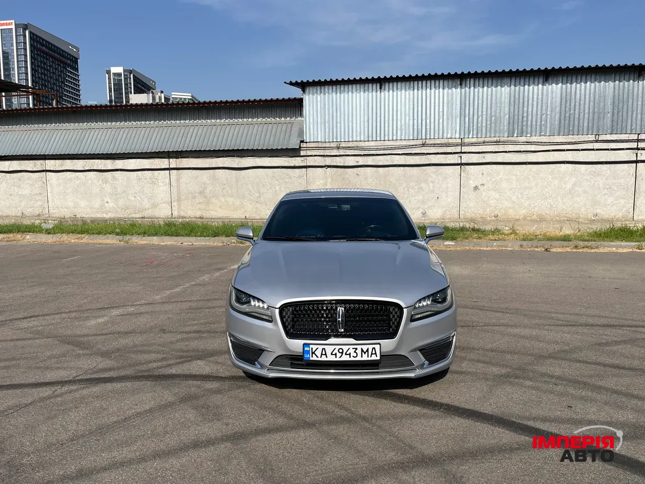 Lincoln MKZ - фото 1