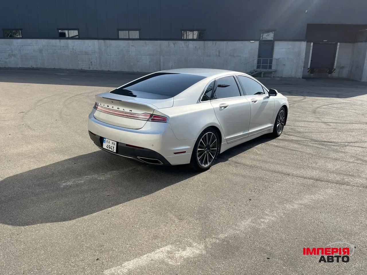 Lincoln MKZ - фото 5