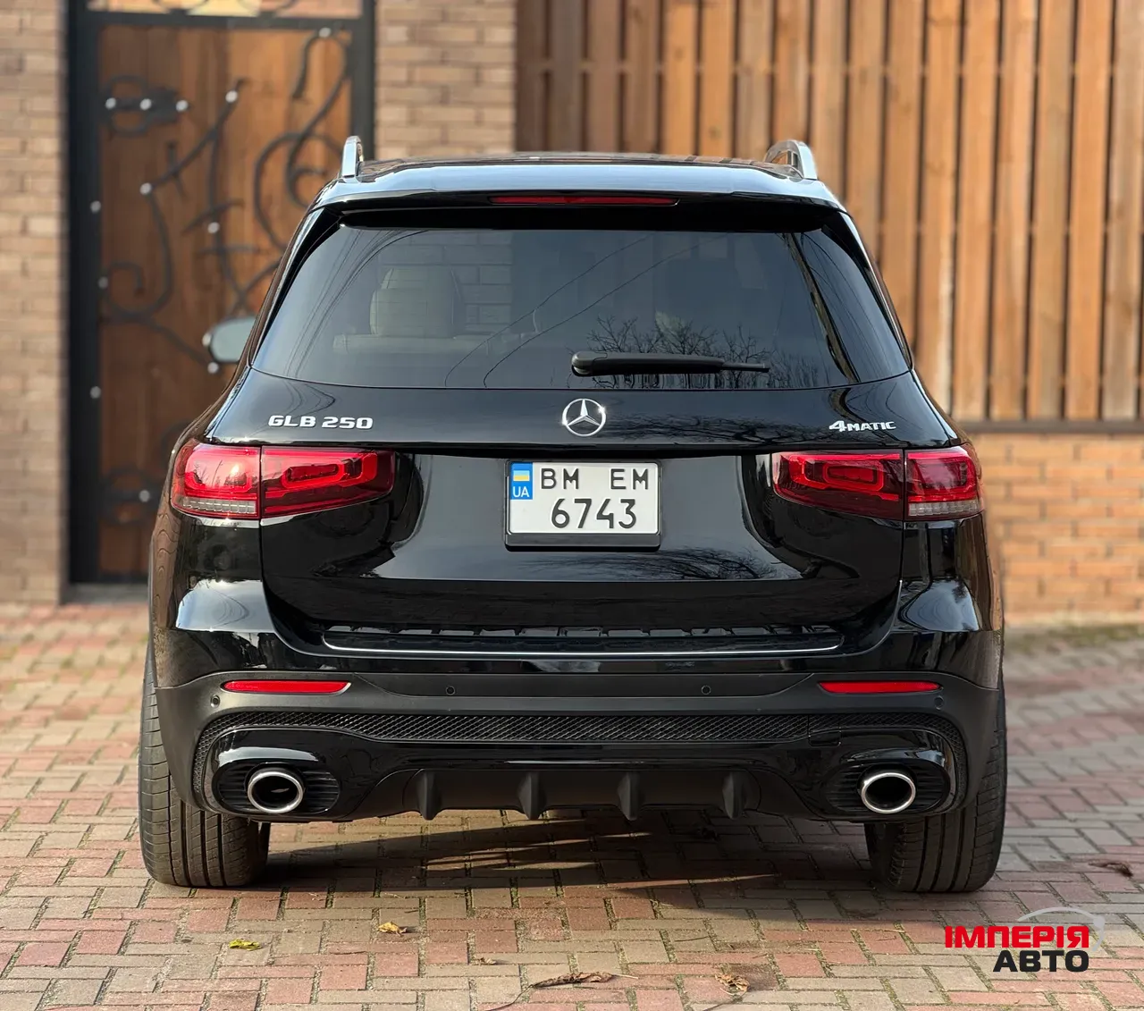 Mercedes-Benz GLB AMG - фото 6