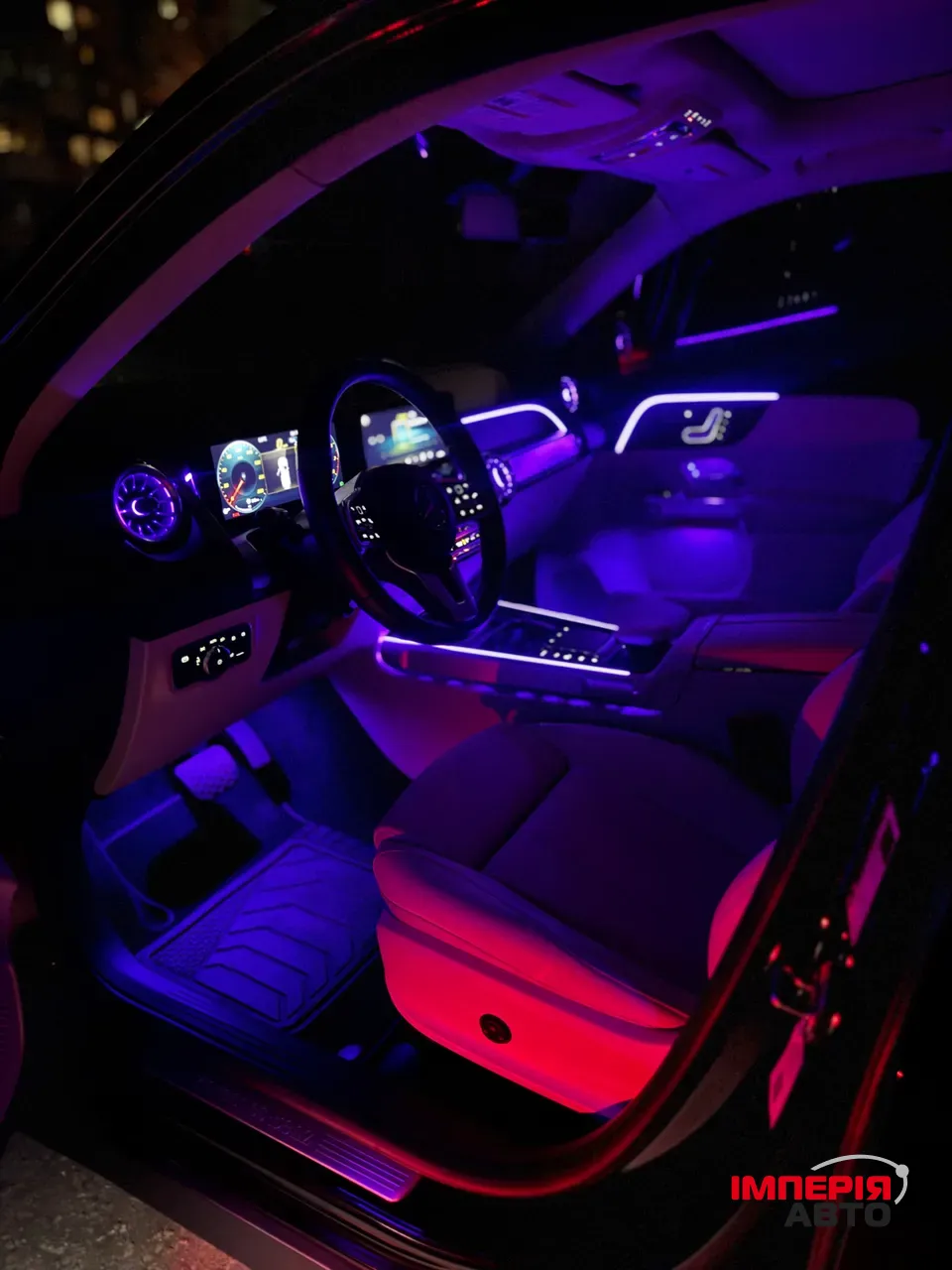 Mercedes-Benz GLB AMG - фото 30