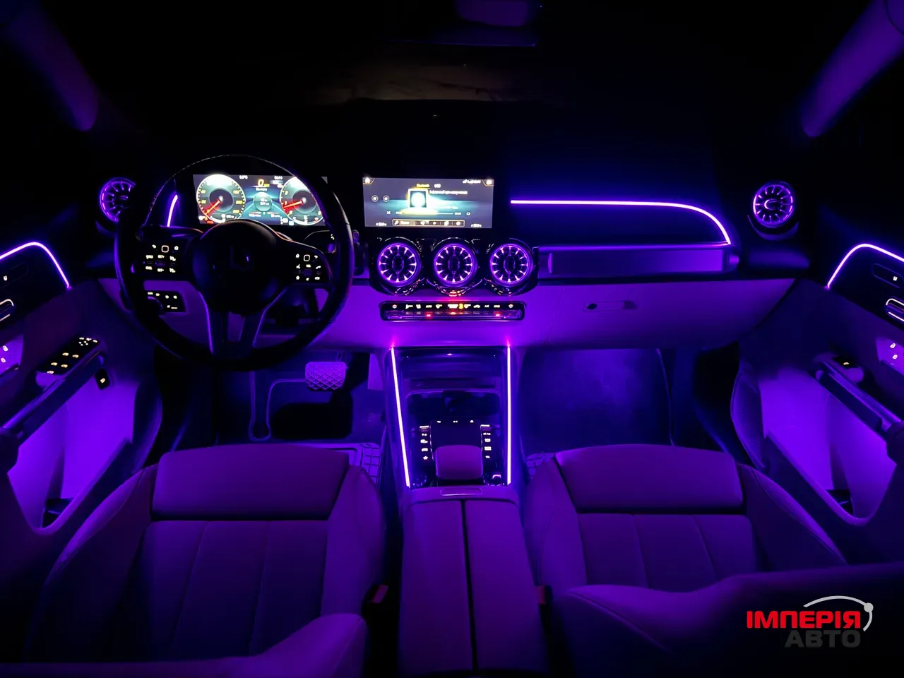 Mercedes-Benz GLB AMG - фото 31