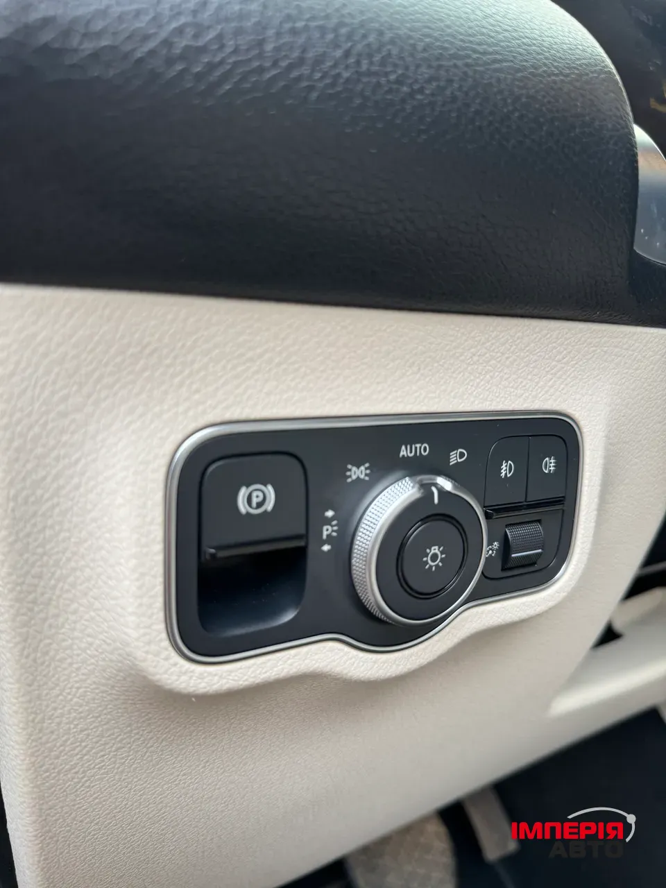 Mercedes-Benz GLB AMG - фото 18