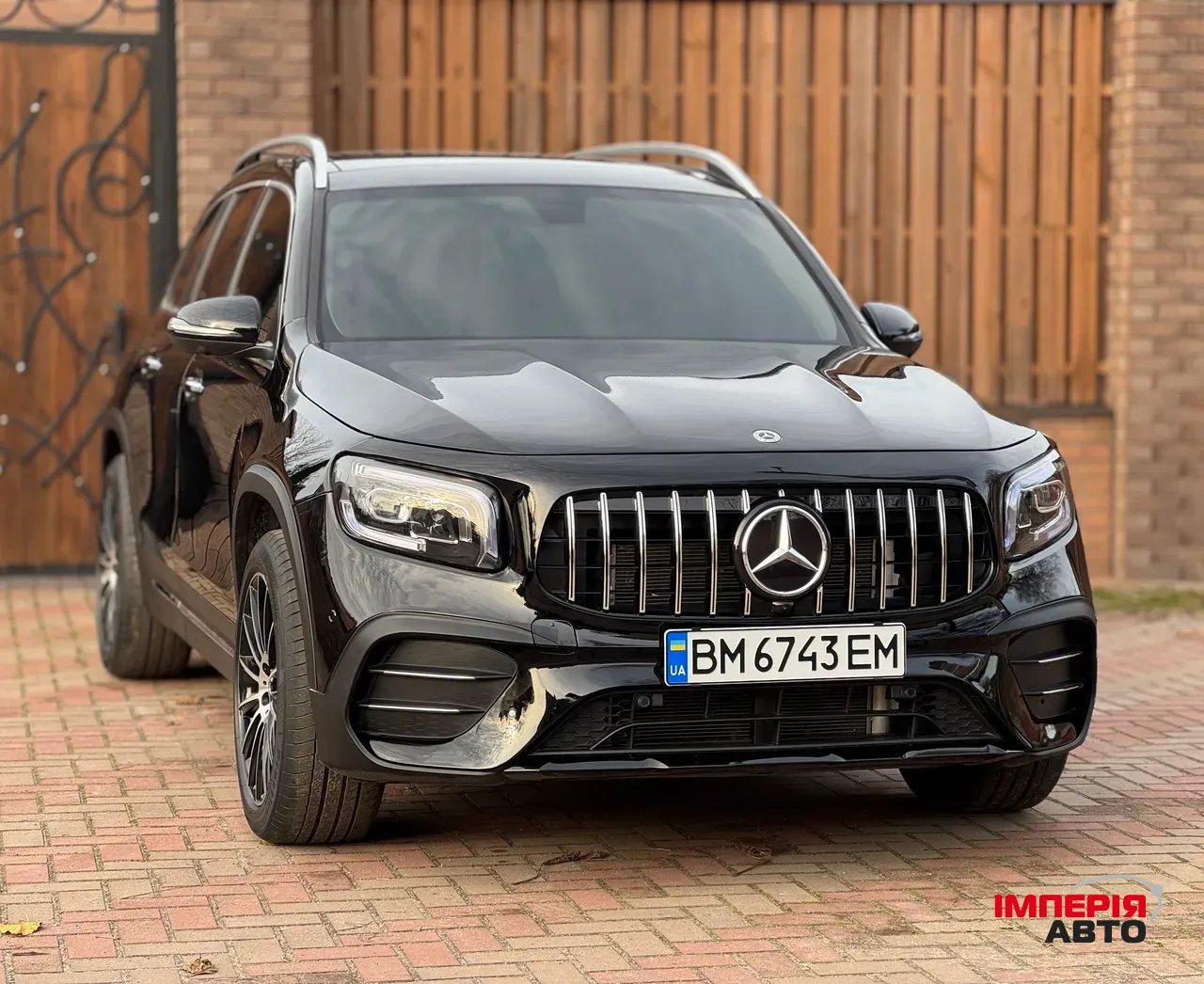 Mercedes-Benz GLB AMG - фото 10