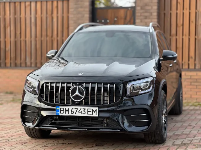 Mercedes-Benz GLB AMG - фото 1