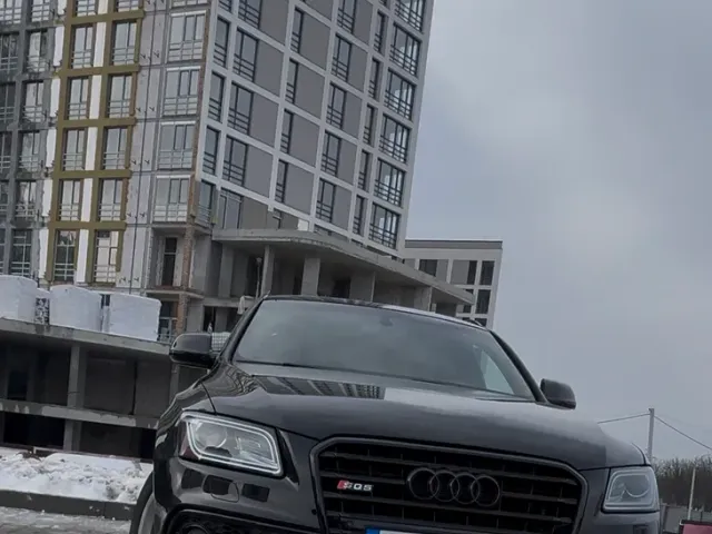 Audi Q5 - фото 2