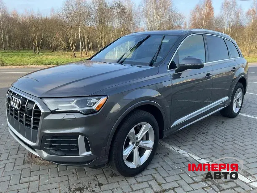 Audi Q7 - фото 2