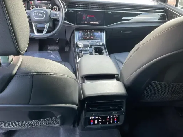 Audi Q7 - фото 5