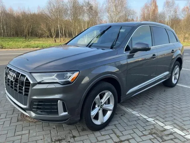 Audi Q7 - фото 2
