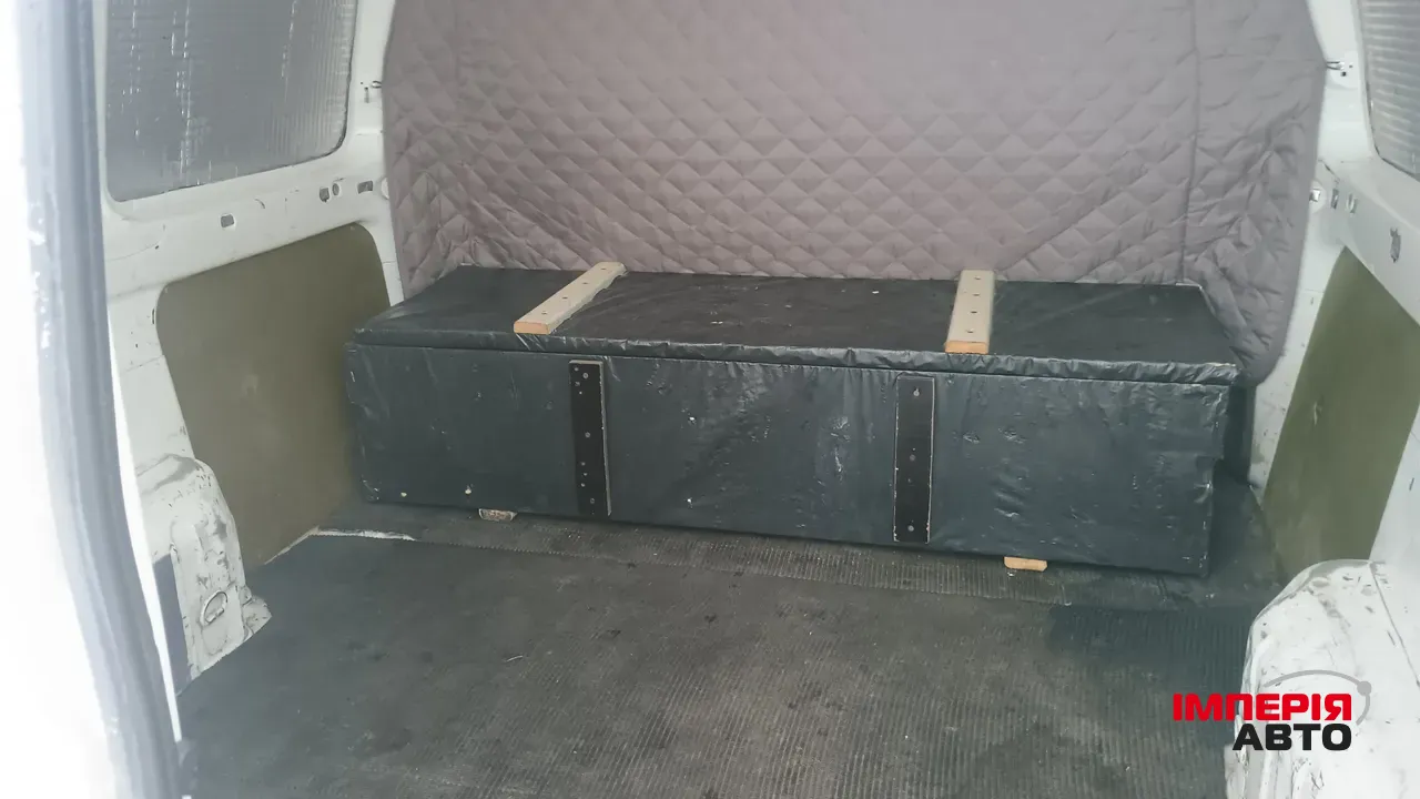 Peugeot Partner - фото 14