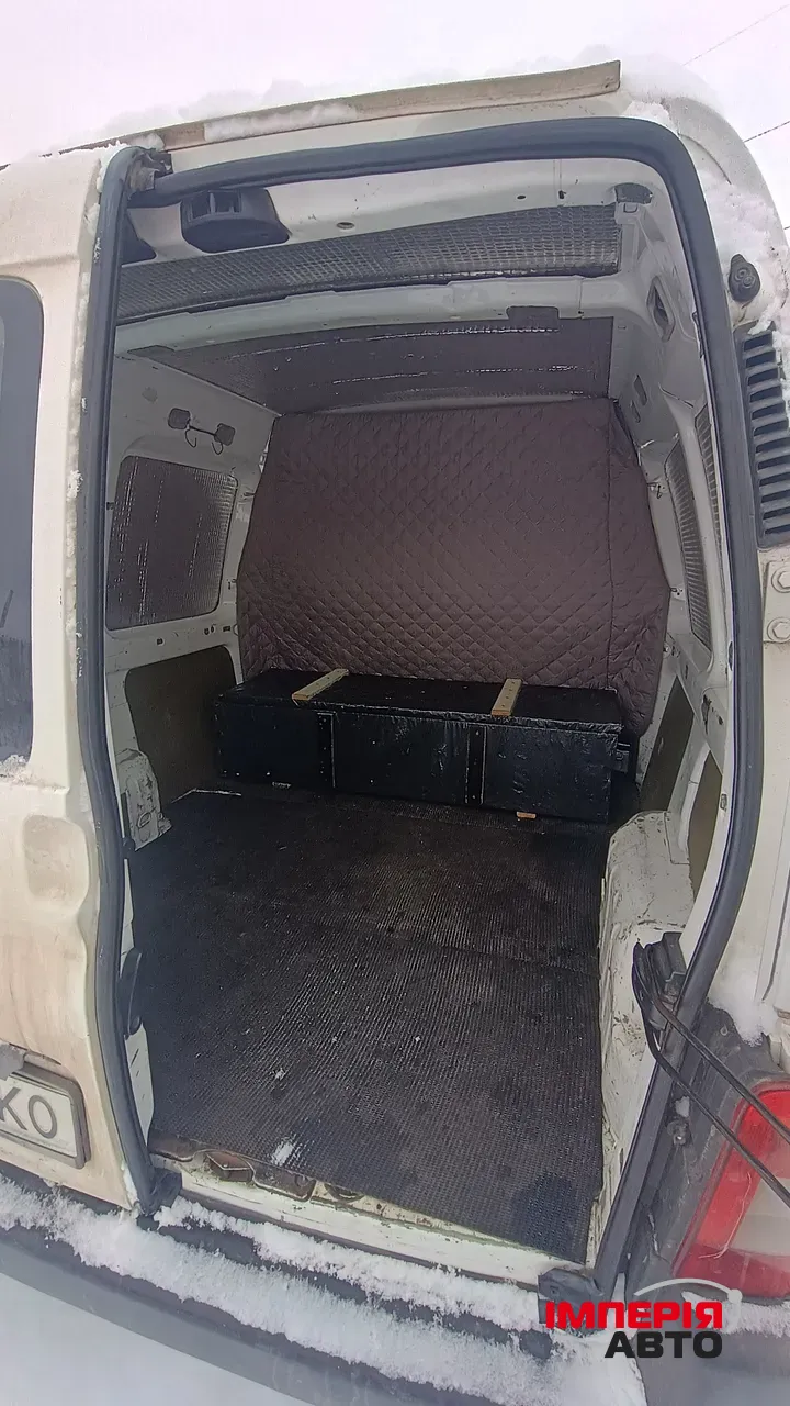 Peugeot Partner - фото 15