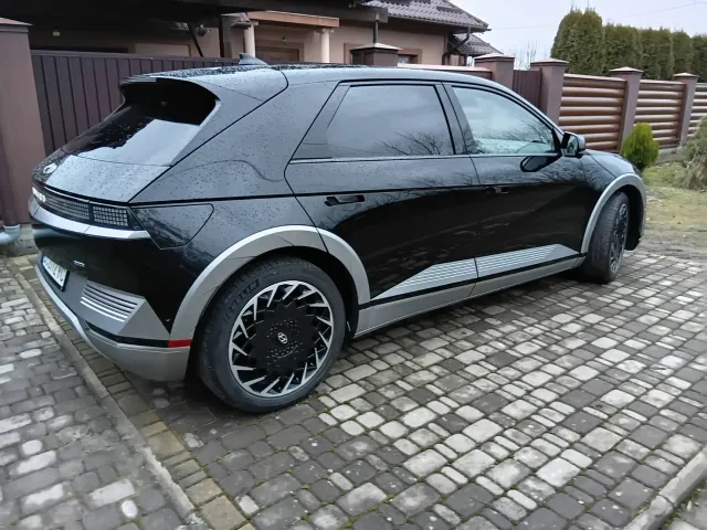 Hyundai IONIQ 5 - фото 2