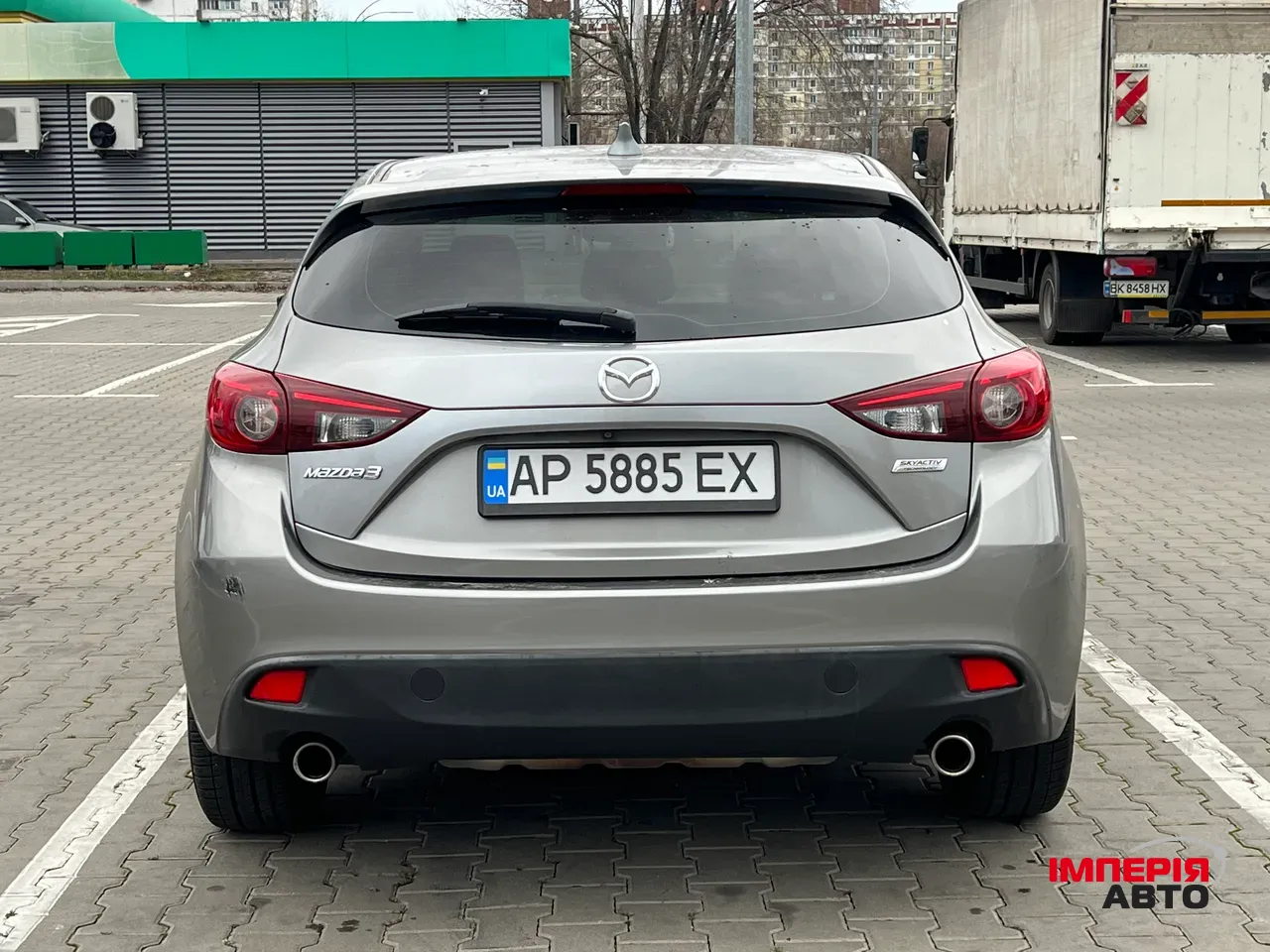 Mazda 3 - фото 3
