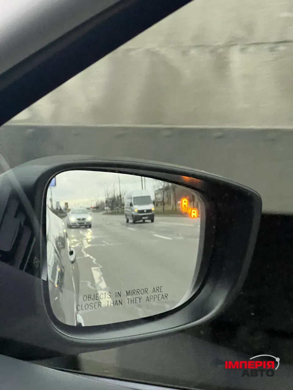 Mazda 3 - фото 16